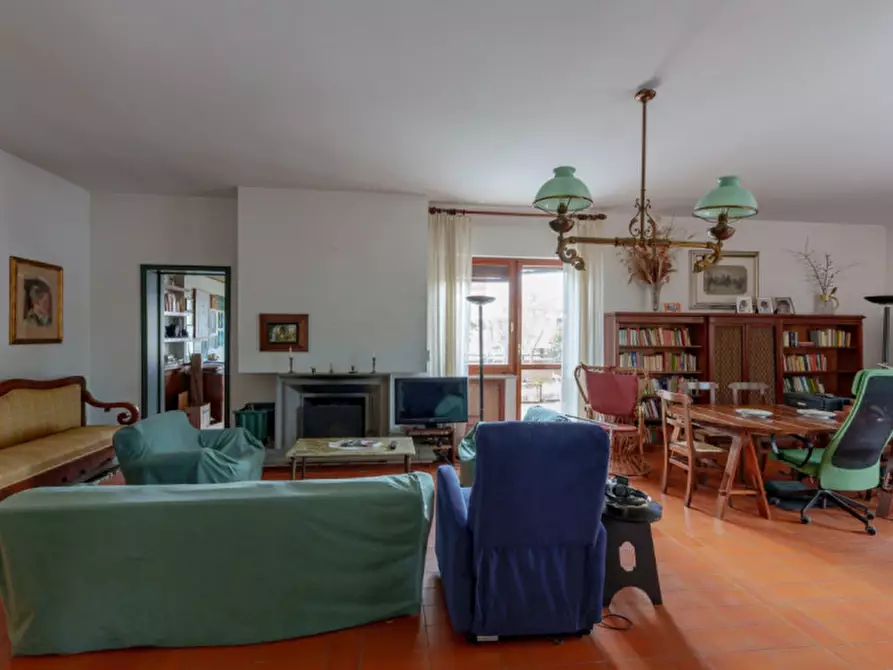 Immagine 15 di Appartamento in vendita  in Viale della Riviera a Pescara