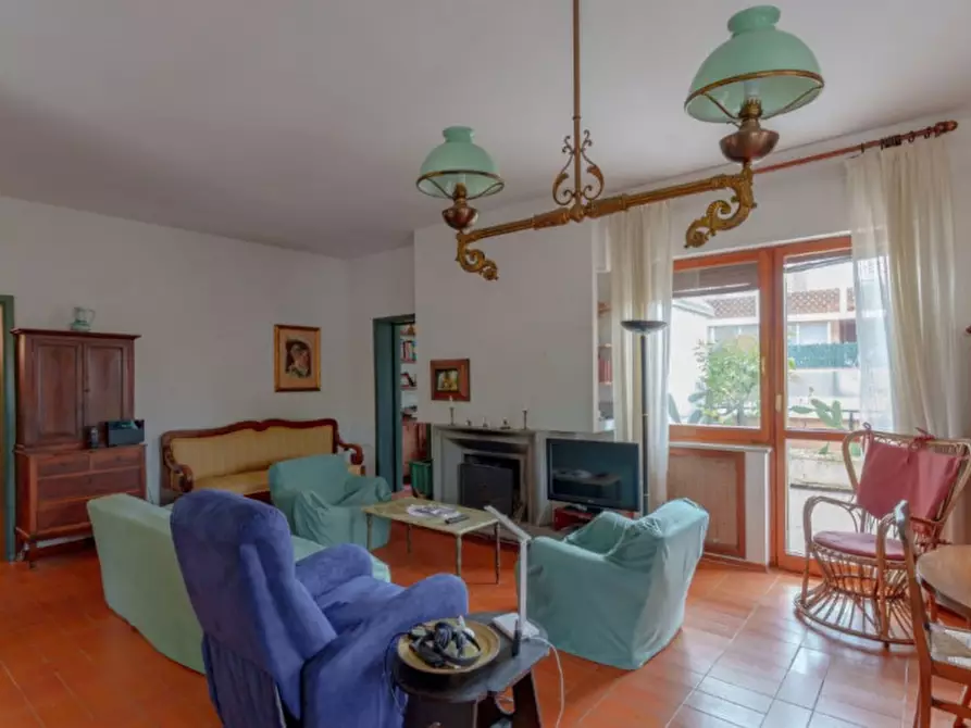 Immagine 18 di Appartamento in vendita  in Viale della Riviera a Pescara