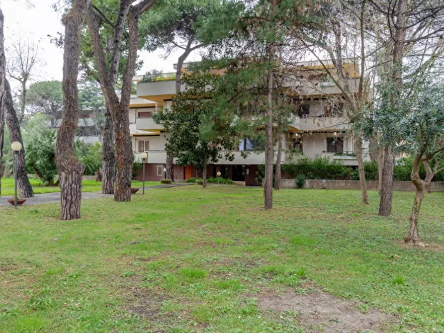 Immagine 22 di Appartamento in vendita  in Viale della Riviera a Pescara