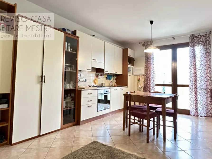 Immagine 3 di Appartamento in vendita  in Via Peschiere a Casale Sul Sile