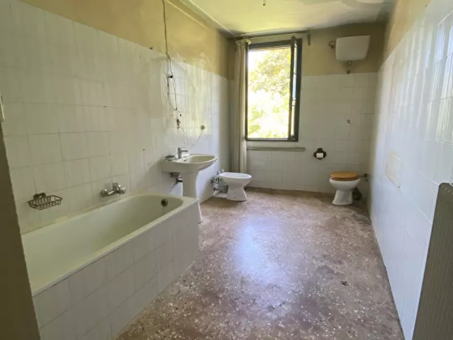 Immagine 19 di Villa in vendita  in via Papa Giovanni XXIII a Mira