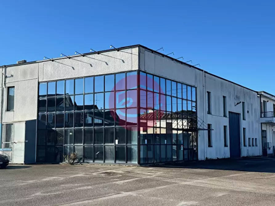 Immagine 4 di Capannone industriale in affitto  a Santarcangelo Di Romagna
