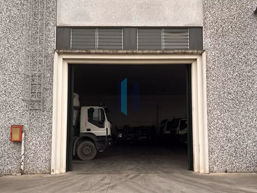 Immagine 5 di Capannone industriale in vendita  in VIA DELL'INDUSTRIA a Asola