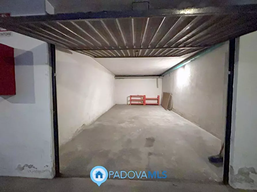 Immagine 25 di Appartamento in vendita  in Via Sant'Osvaldo a Padova