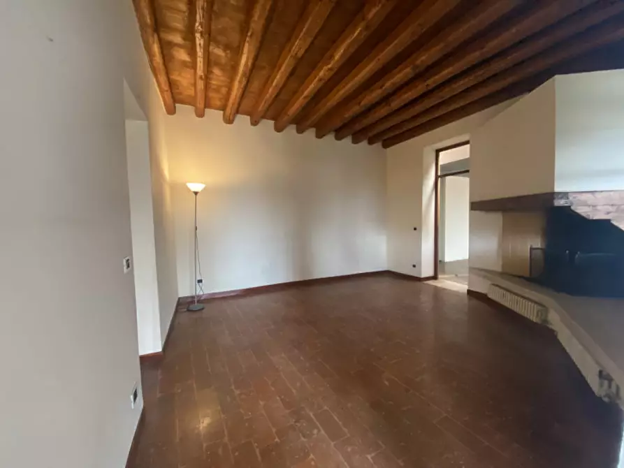 Immagine 9 di Villa in vendita  in Via Casarsa a Vicenza