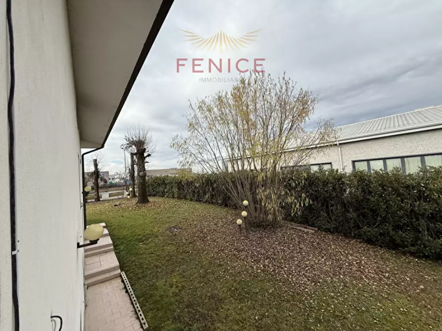 Immagine 45 di Casa indipendente in vendita  in Via Papa Luciani 5 a Sernaglia Della Battaglia