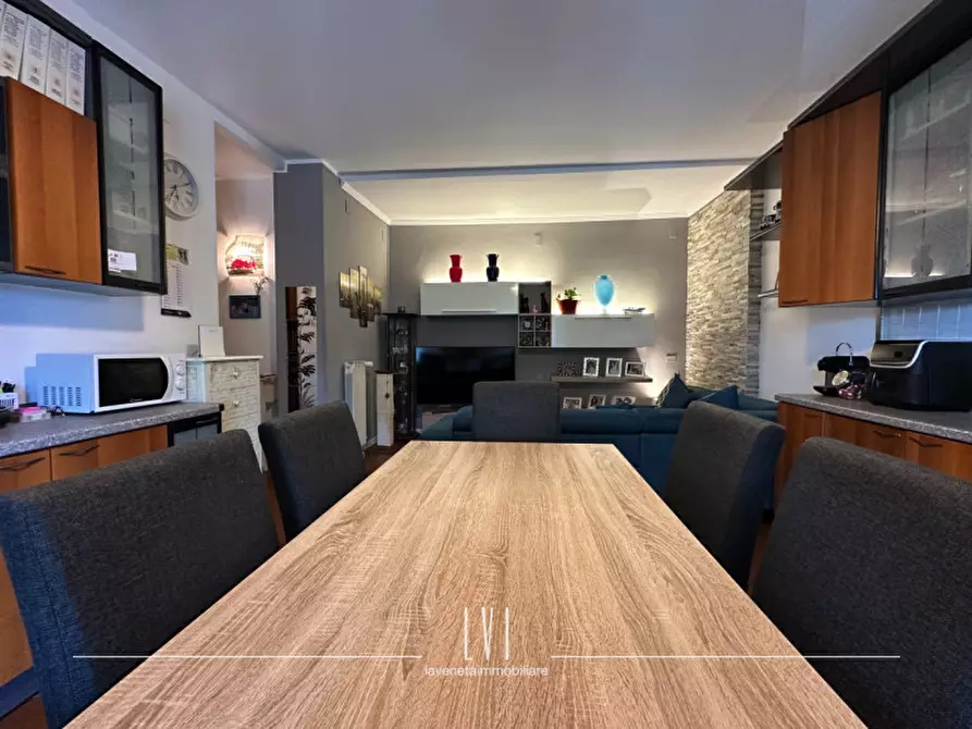 Immagine 2 di Appartamento in vendita  in Via Amba Alagi a Jesolo