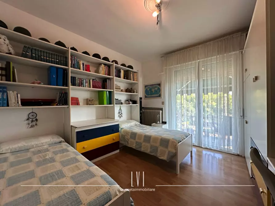 Immagine 9 di Appartamento in vendita  in Via Amba Alagi a Jesolo