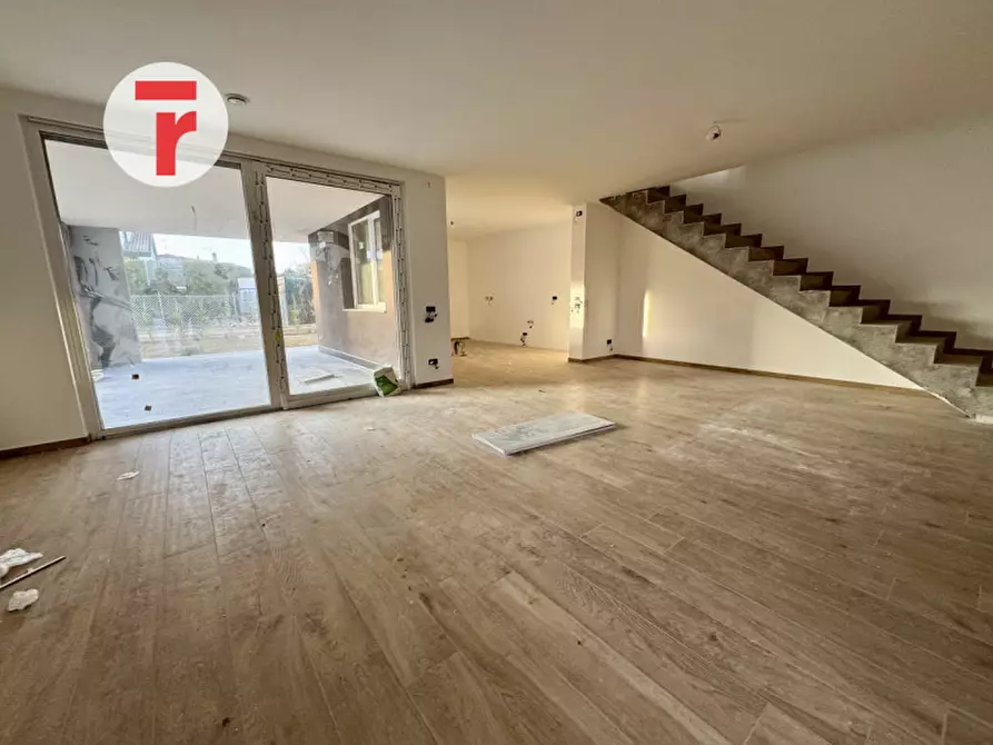 Immagine 4 di Casa bifamiliare in vendita  in via scapacchiò a Selvazzano Dentro