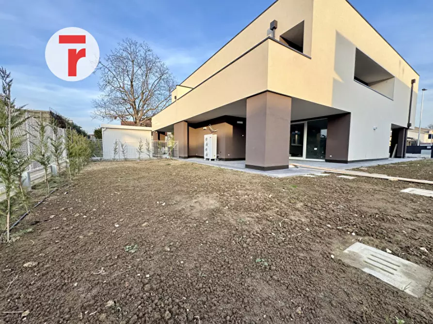 Immagine 30 di Casa bifamiliare in vendita  in via scapacchiò a Selvazzano Dentro