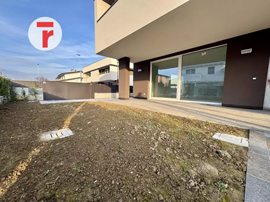 Immagine 31 di Casa bifamiliare in vendita  in via scapacchiò a Selvazzano Dentro