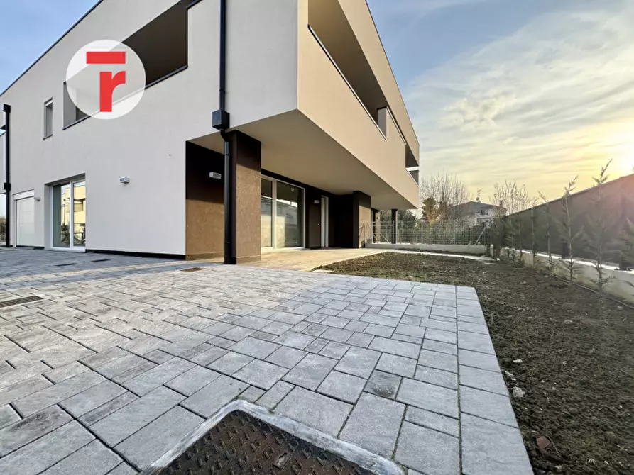 Immagine 33 di Casa bifamiliare in vendita  in via scapacchiò a Selvazzano Dentro