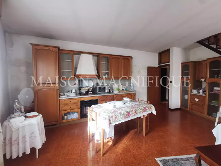 Immagine 4 di Appartamento in vendita  in Piazza Vittorio Veneto 1 a Mesola