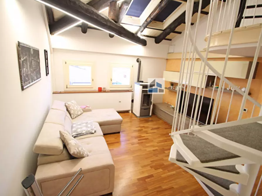 Immagine 2 di Appartamento in vendita  in viale roma a Massanzago