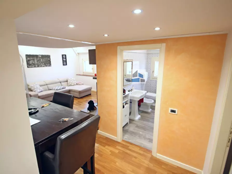 Immagine 6 di Appartamento in vendita  in viale roma a Massanzago