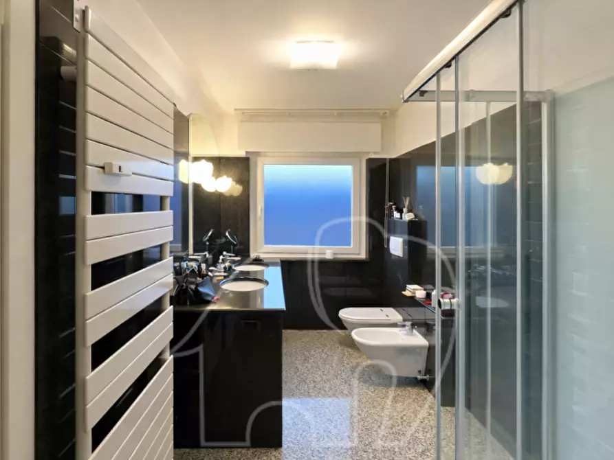 Immagine 11 di Appartamento in vendita  a Laives .Leifers.