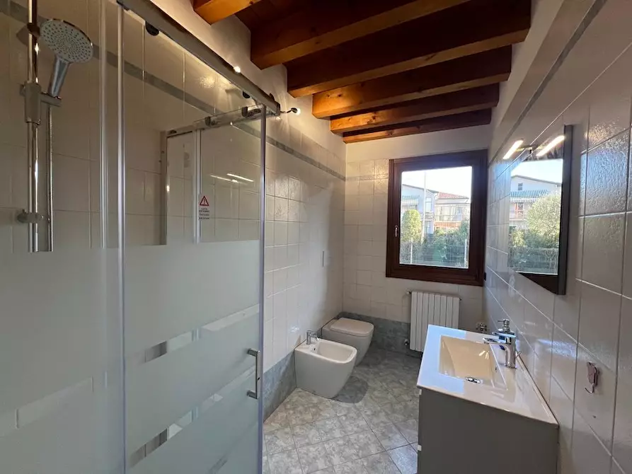 Immagine 7 di Casa bifamiliare in vendita  a Dolo