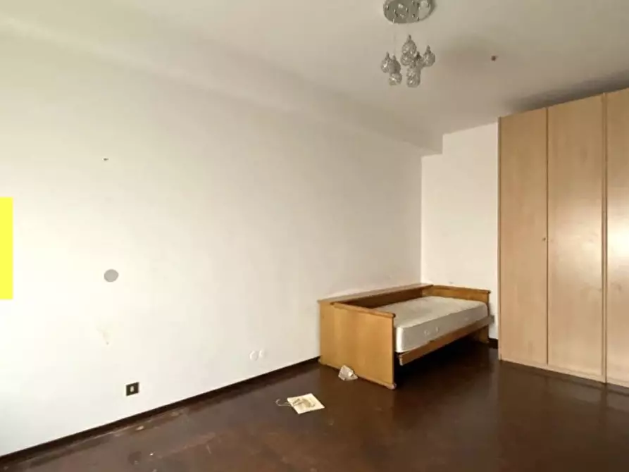 Immagine 4 di Appartamento in vendita  in CORSO DEL POPOLO a Venezia