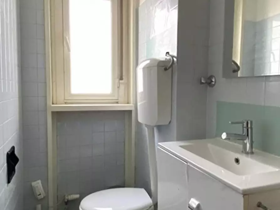 Immagine 8 di Appartamento in vendita  in CORSO DEL POPOLO a Venezia