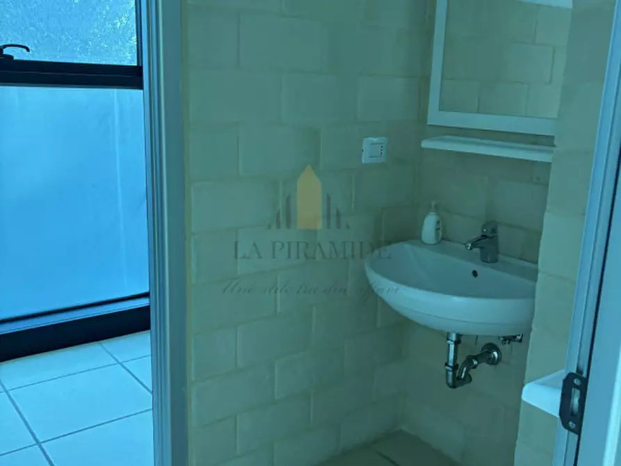 Immagine 12 di Ufficio in vendita  in SARMEOLA | UFFICIO IN VENDITA RIF. 1715 a Rubano