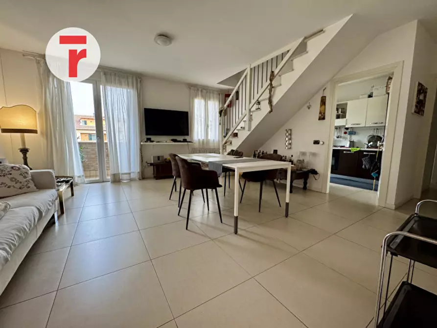 Immagine 1 di Appartamento in vendita  in via alfieri a Vigonza