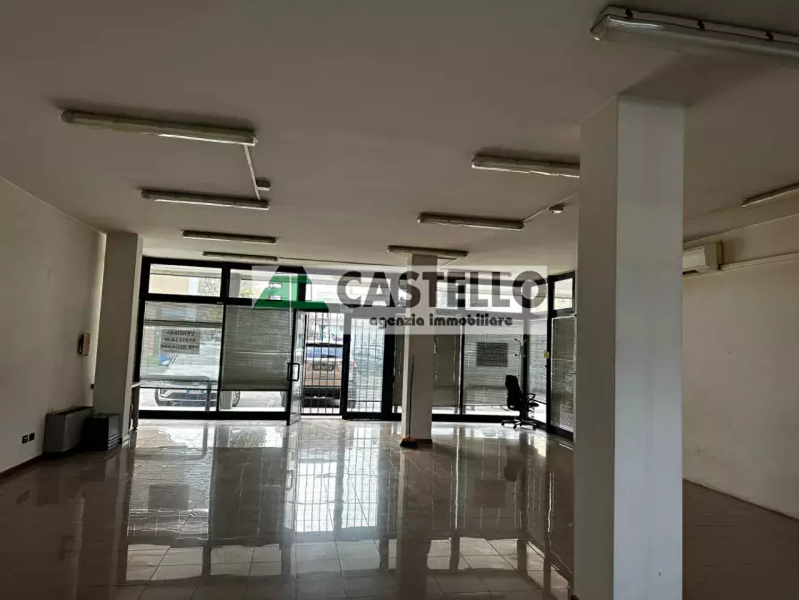 Immagine 1 di Negozio in affitto  in Viale della Rimembranza 35 a Limena
