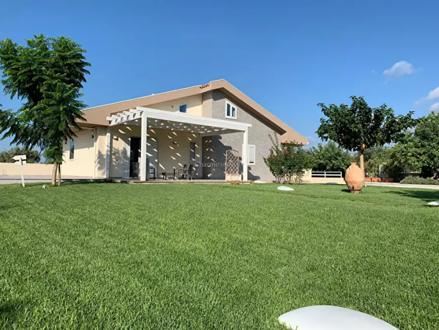 Immagine 3 di Villa in vendita  in Via Provinciale Sorda Sampieri a Modica