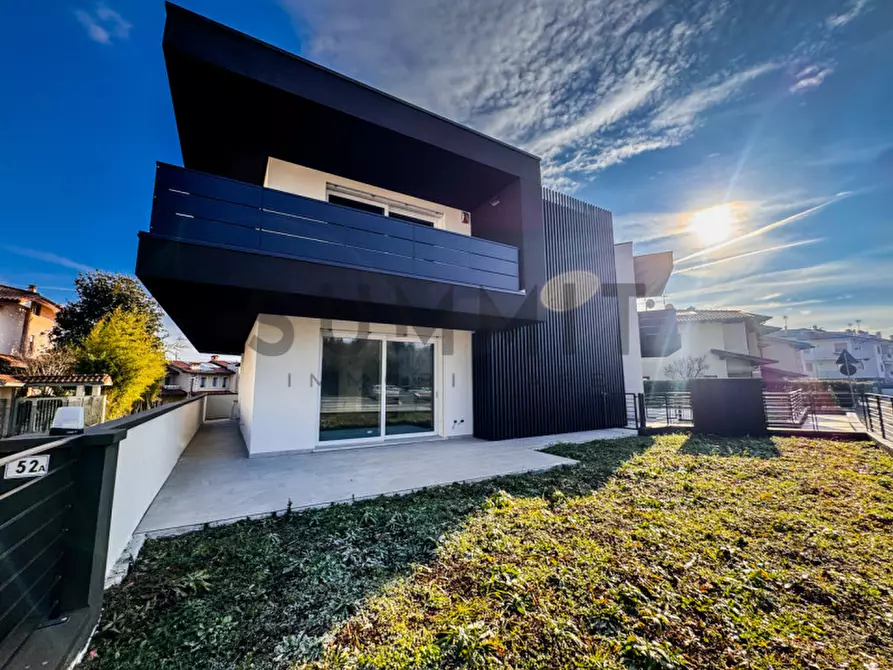 Immagine 4 di Casa bifamiliare in vendita  in VIA DELLA POTARA a Schio