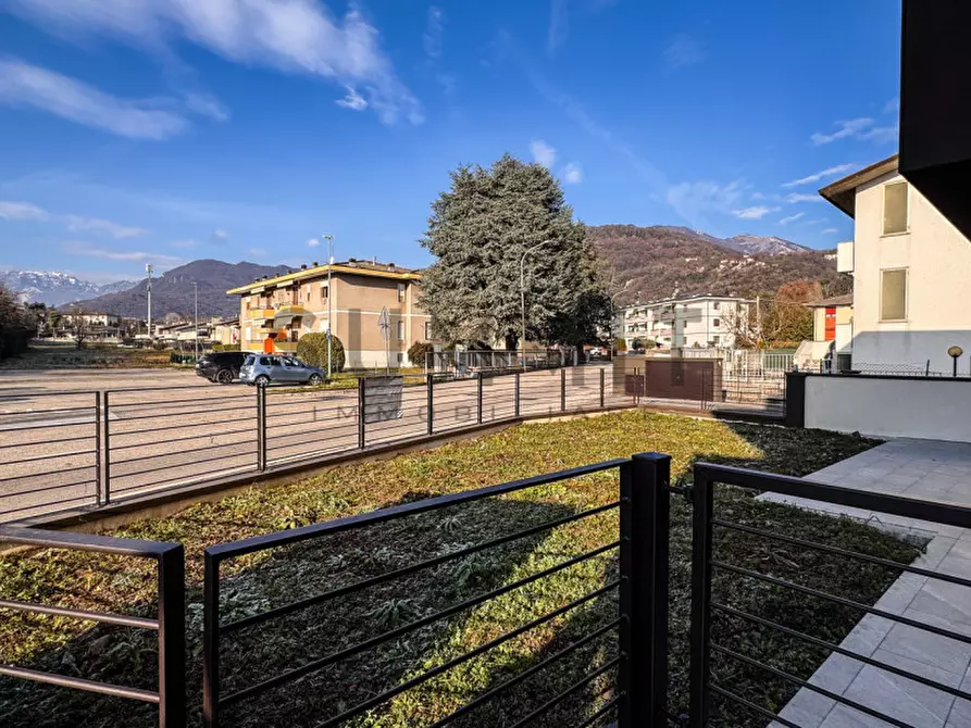 Immagine 9 di Casa bifamiliare in vendita  in VIA DELLA POTARA a Schio