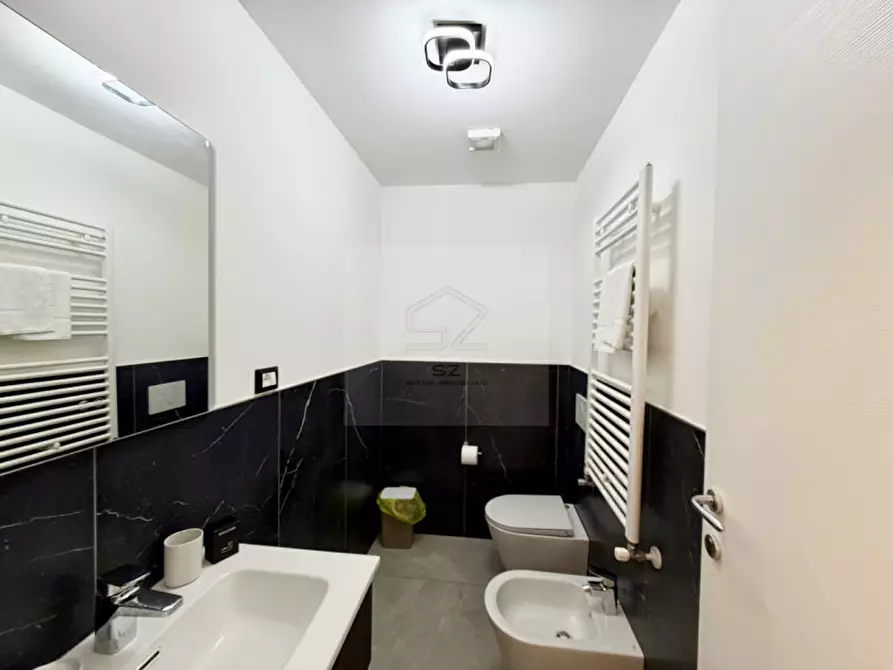 Immagine 9 di Appartamento in vendita  in VIA FRATELLI CORONARO a Vicenza