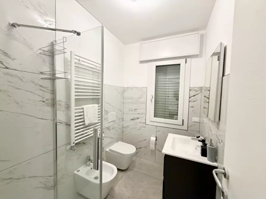 Immagine 10 di Appartamento in vendita  in VIA FRATELLI CORONARO a Vicenza