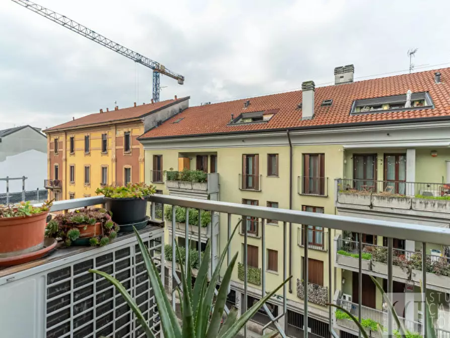 Immagine 21 di Appartamento in vendita  in VIA AMBROGIO BINDA, 3 a Milano