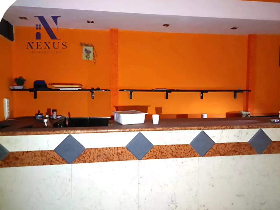 Immagine 3 di Negozio in affitto  in Via U. De Pili 12-14 a Fano