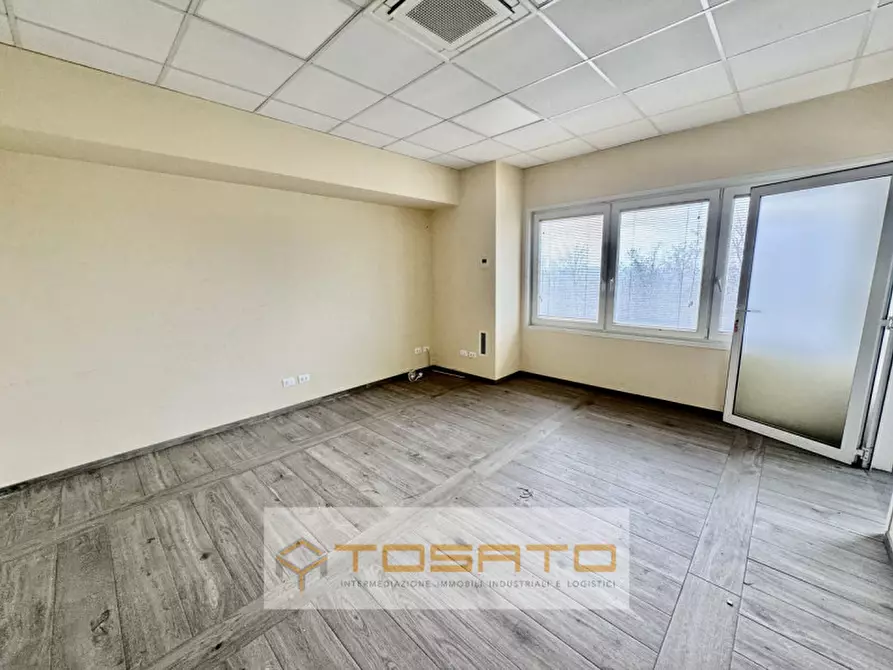 Immagine 20 di Capannone industriale in vendita  a Colognola Ai Colli