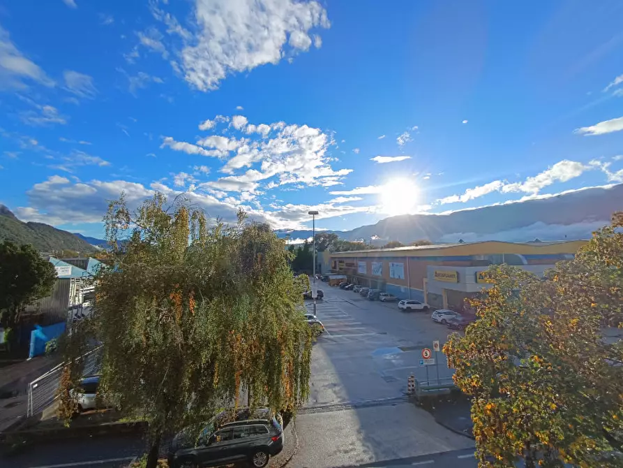 Immagine 4 di Negozio in affitto  in Via Amedeo Avogadro - Amedeo-Avogadro-Straße a Bolzano