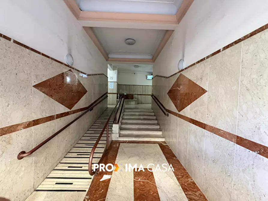 Immagine 33 di Appartamento in vendita  in Via Posidonia 212 a Salerno