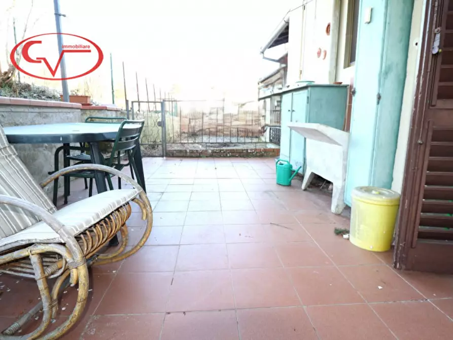 Immagine 13 di Villetta a schiera in vendita  in ambra a Bucine