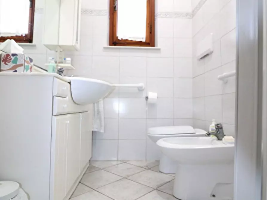 Immagine 22 di Villetta a schiera in vendita  in ambra a Bucine