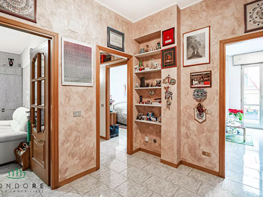 Immagine 4 di Appartamento in vendita  in Via Riva di Reno a Bologna