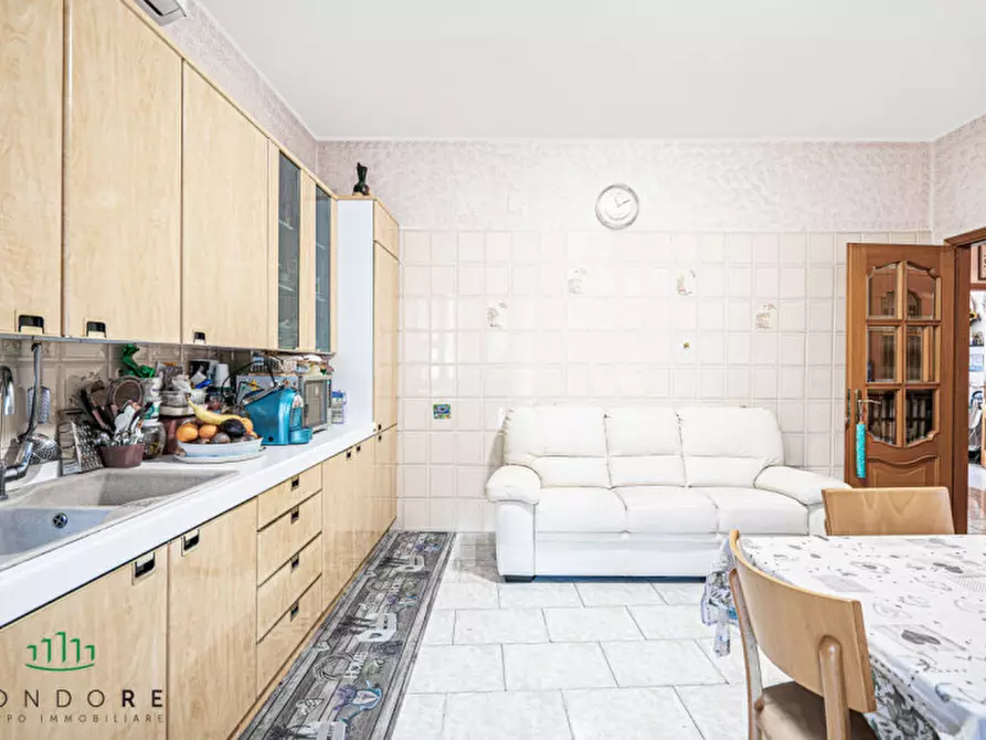 Immagine 8 di Appartamento in vendita  in Via Riva di Reno a Bologna