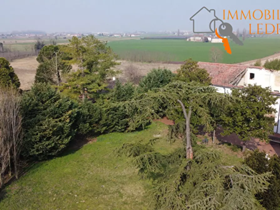 Immagine 32 di Villa in vendita  in via Mandella a Isola Rizza