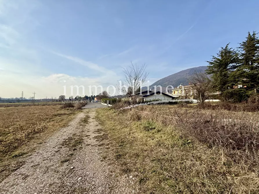 Immagine 4 di Appartamento in vendita  in Via Sanguettara a Caprino Veronese