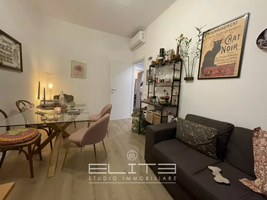 Immagine 2 di Appartamento in vendita  a Ancona