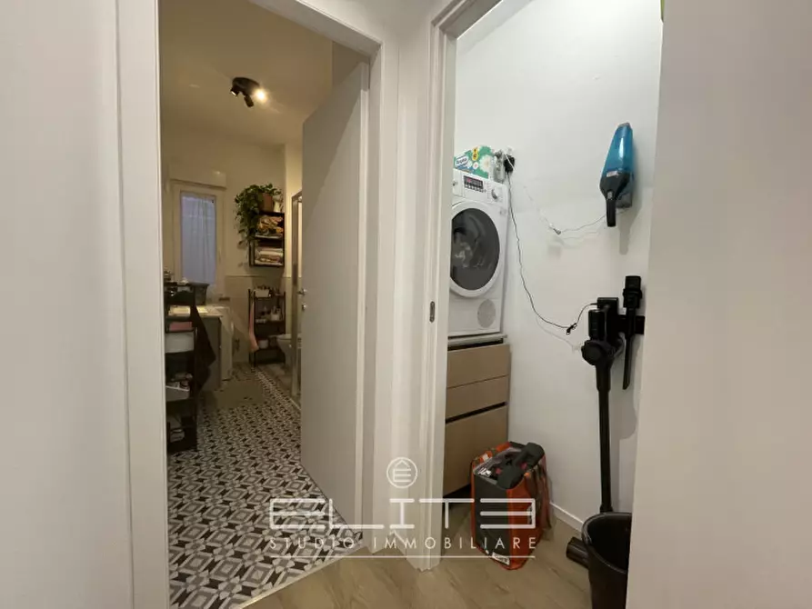 Immagine 15 di Appartamento in vendita  a Ancona