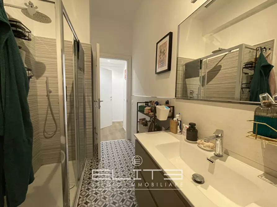 Immagine 17 di Appartamento in vendita  a Ancona