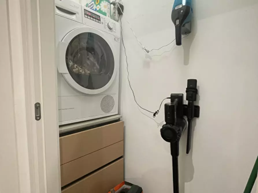 Immagine 18 di Appartamento in vendita  a Ancona