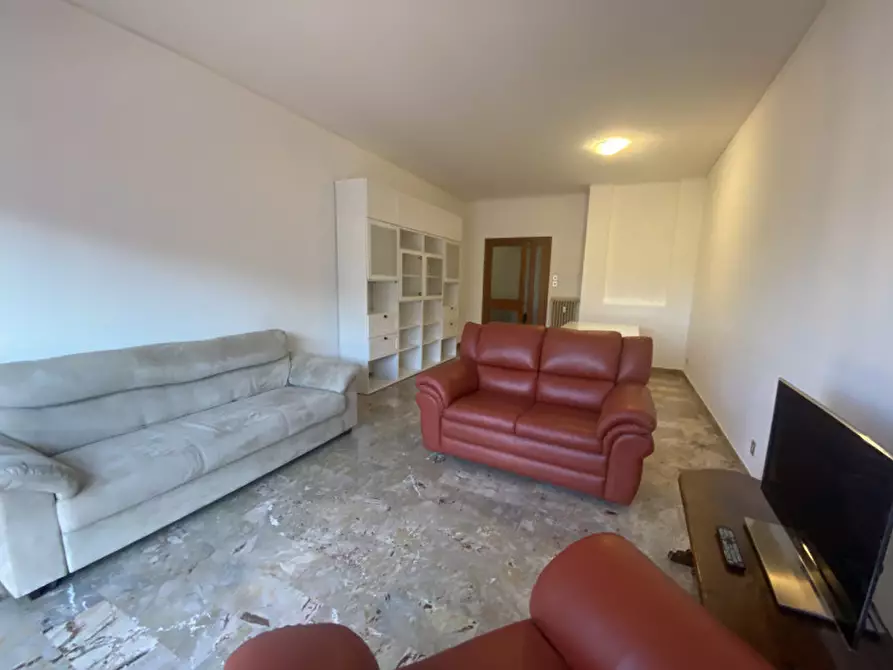 Immagine 1 di Appartamento in vendita  in via Peschiera a Padova