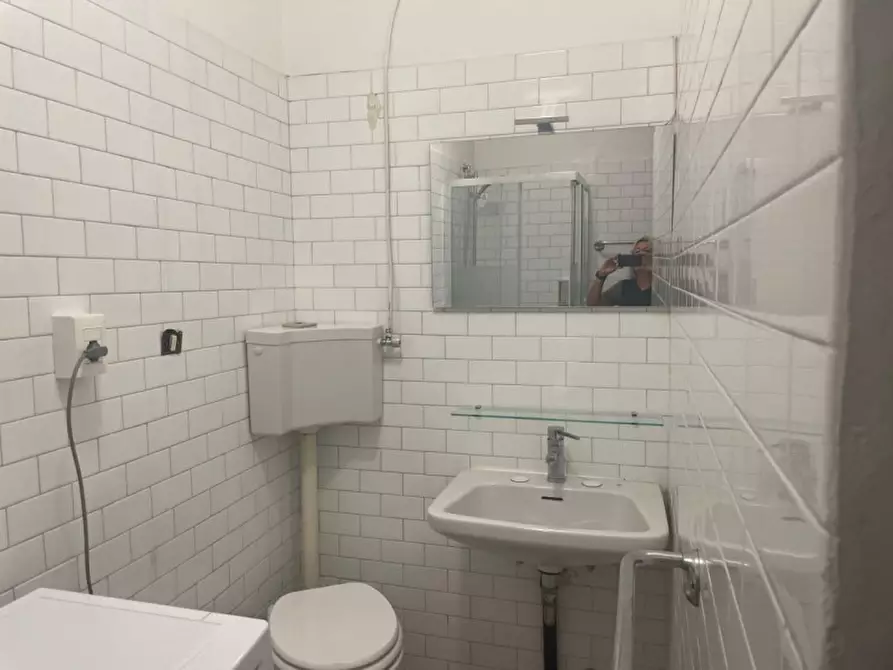 Immagine 10 di Appartamento in vendita  in via Peschiera a Padova