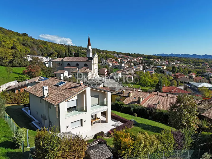 Immagine 4 di Villa in vendita  in via Monte Pelmo a Bassano Del Grappa