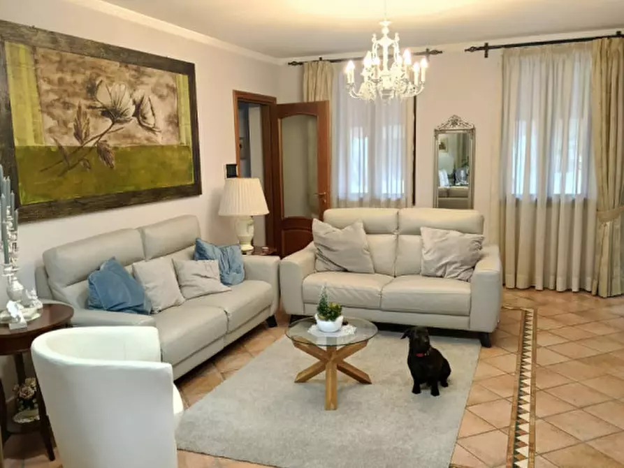 Immagine 9 di Casa indipendente in vendita  in Cantone Cerreto 47 a Casale Monferrato